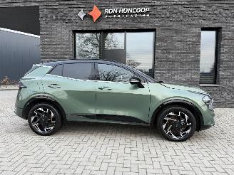 damaged passenger cars Kia Sportage 1.6 T-GDI PHEV AWD 266PK Aut. GT-Line 2023/9