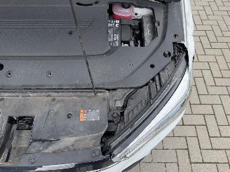 MG MG5 Electric 61kWh Long Range 157PK Aut. Luxury picture 42