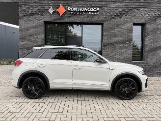 uszkodzony samochody osobowe Volkswagen T-Roc 1.5 TSI 150PK DSG7 R-Line Black Ed. PANO! 2025/11