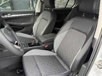 Volkswagen Golf NEW! 1.5 eTSI 150PK DSG7 Energy picture 16