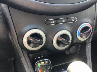 Hyundai I-10 1.0 drive cool picture 7