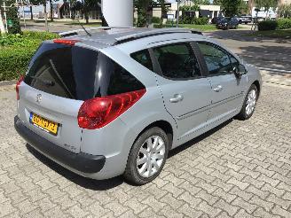 Peugeot 207 207 1.6 VTI SPORTING picture 3