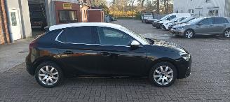 Opel Corsa Bj:02-2021 Elegance 1.2 Full-Led koplampen Digitale cockpit Climatecontrol CruiseControl Stoelverwarming stuurwiel met verwarming Apple CarPlay MirrorLink Achteruitrijcamera Lichtautomaat Drivelane assistent regensensor led mistlampen Parkeersensoren Blin picture 8