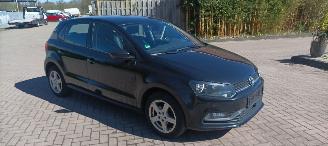 damaged passenger cars Volkswagen Polo  2016/3