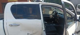 Toyota Hilux 2.8D  204pk Automatik 4x4 Double Cab Climatecontrol CruiseControl Comfort picture 28