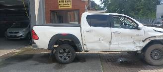 Toyota Hilux 2.8D  204pk Automatik 4x4 Double Cab Climatecontrol CruiseControl Comfort picture 8