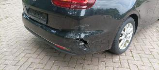 Kia Ceed 1.6 CRDI 136pk Navi Led koplampen Leder Sportstoelen-Memory  Climatecontrol Elektrische achterklep Achteruitrijcamera Led-Achterlichten CruiseControl 4xStoelverwarming Lichtautomaat picture 6