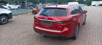 Mazda 6 2.2-diesel 175pk 4x4 Automaat Full-Led Full-Leder Memory Navi Head-up Blindspot systeem Bose-sound Climatecontrol CruiseControl radar Stoelverwarming Lichtautomaat Privacyglas keyless Entry trekhaak Parkeersensoren 19-inch mazda velgen picture 7