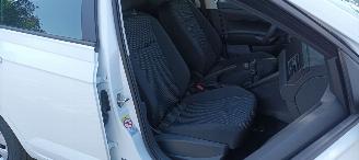 Volkswagen Polo 1.0-mpi Digitale cockpit Full-Led koplampen Led achterlichten Cruisecontrol Drivelane assistent Stoelverwarming Parkeersensoren picture 24
