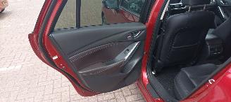 Mazda 6 2.2 Automatik 4x4 Leder Navi Led-Koplampen Led-Achterlichten Stoelverwarming Lichtautomaat Privacyglas keyless Entry picture 20