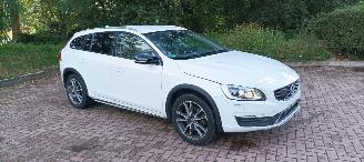 Volvo V-60 Cross Country 5-Cil 2.4 190pk Automatik 4x4 Leder Navi Xenon Led Climatecontrol CruiseControl Stoelverwarming Lichtautomaat Privacyglas Regensensor Trekhaak picture 10