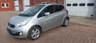 Avarii autoturisme Kia Venga Bj: 08-2013 1.6 Benzine Automaat Climatecontrol Stoelverwarming Lichtautomaat Privacyglas keyless Entry 4xElektrische ramen Elektrische-spiegels met parkeerstand Mistlampen 16 inch kia velgen Trekhaak 2013/8