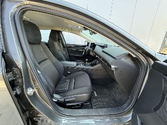 Mazda 3 2.0 e-SkyActiv-X M Hybrid 180 HUD - NAVI - XENON picture 12