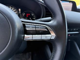 Mazda 3 2.0 e-SkyActiv-X M Hybrid 180 HUD - NAVI - XENON picture 17