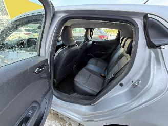 Renault Clio 1.0 TCe Intens CARPLAY - NAVI - LED - PDC picture 8