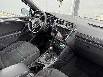 Volkswagen Tiguan 1.5 TSI R-LINE AUTOMAAT-PANO-CAMERA-NAVI picture 6
