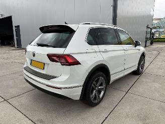 Volkswagen Tiguan 1.5 TSI R-LINE AUTOMAAT-PANO-CAMERA-NAVI picture 5