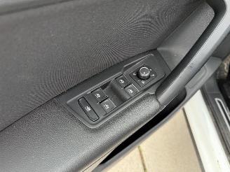 Volkswagen Tiguan 1.5 TSI R-LINE AUTOMAAT-PANO-CAMERA-NAVI picture 18