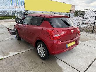 Suzuki Swift 1.2 Select Smart Hybrid -NAVI-PDC-CAMERA picture 4