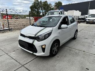 Auto incidentate Kia Picanto 1.0 DPI COMFORTLINE AIRCO 2023/4