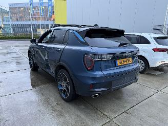 Lynk & Co 01 1.5  220 PK  AUTOMAAT-PANO-360 CAMERA-NAVI-PDC picture 4