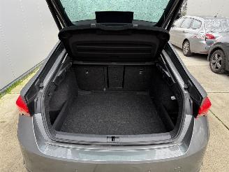 Skoda Octavia 1.5 TSI E-TEC MHEV 110 KW DSG-CAMERA-NAVI-PDC picture 10