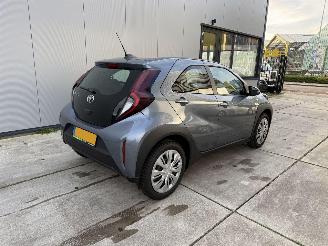 Toyota Aygo AYGO X 1.0 VVT-i MT PLay -CAMERA-NAVI-PDC-CRUISE picture 5
