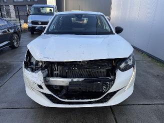 Peugeot e-208 EV Active Pack 50 kWh NAVI - LED picture 12