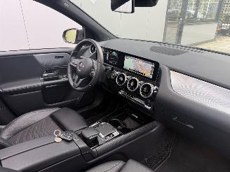 Mercedes B-klasse 180 Business Solution AUTOMAAT-PANO-CAMERA-NAVI-LEDER picture 6