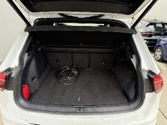 Volkswagen Tiguan 1.4 TSI e-HYBRID PHEV R-LINE Business+ -PANO-360 CAMERA-NAVI-KEYLESS picture 11