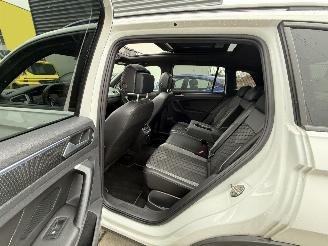 Volkswagen Tiguan 1.4 TSI e-HYBRID PHEV R-LINE Business+ -PANO-360 CAMERA-NAVI-KEYLESS picture 10
