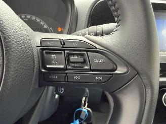 Toyota Aygo X 1.0 VVT-i MT Play CAMERA-AIRCO-CRUISE picture 14