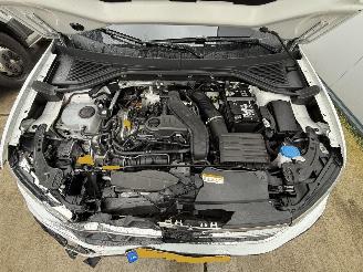 Volkswagen T-Roc 1.5 TSI R-LINE DSG-PANO-CAMERA-NAVI-PDC picture 14
