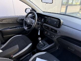 Hyundai I-10 1.0 Comfort AIRCO - CENTRALE DEURVERGRENDELING - LED picture 6