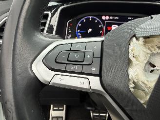 Volkswagen T-Roc 1.5 TSI R-LINE -DSG-PANO-CAMERA-KEYLESS picture 16