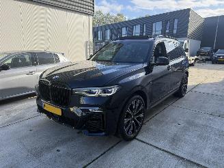 BMW X7 xDrive 40i High Executive -LEDER-PANO-360 CAMERA-HEAD UP picture 2