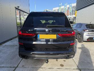 BMW X7 xDrive 40i High Executive -LEDER-PANO-360 CAMERA-HEAD UP picture 5
