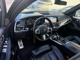 BMW X7 xDrive 40i High Executive -LEDER-PANO-360 CAMERA-HEAD UP picture 8
