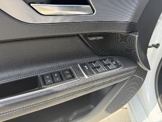 Jaguar XF Sportbrake 2.0d Portfolio R-Sport 179PK - PANO - LED - KEYLESS picture 17