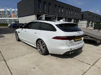 Jaguar XF Sportbrake 2.0d Portfolio R-Sport 179PK - PANO - LED - KEYLESS picture 4