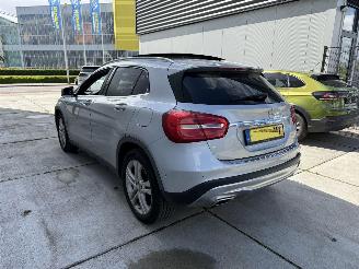 Mercedes GLA 200 d Prestige AUTOMAAT-PANO-NAVI-PDC picture 4