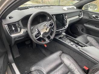 Volvo V-60 2.0 D4 190 PK  INSCRIPTION-PANO-CAMERA-NAVI-MEMORY STOELEN picture 12