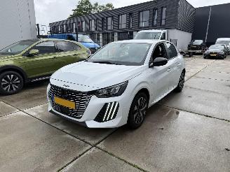 Voiture accidenté Peugeot 208 1.2 PureTech 75 Styl -AIRCO-NAVI-PDC 2025/5