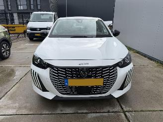 Peugeot 208 1.2 PureTech 75 Styl -AIRCO-PDC picture 12
