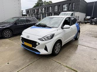 Hyundai I-10 1.0 Comfort 67 PK -AIRCO-PDC-CRUISE picture 1