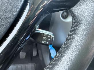 Toyota Aygo 1.0 VVT-i- X-PLAY-CAMERA-NAVI-AIRCO picture 17