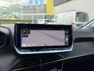 Peugeot 208 1.2 Hybrid 110 e-DCS6 Allure-CAMERA-NAVI-CLIMA-PDC picture 19
