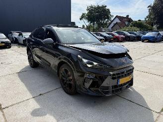 damaged passenger cars Cupra Terramar 1.5 TSI e-Hybrid VZ Performance 272PK PANO - LED - KEYLESS - HUD 2025/12
