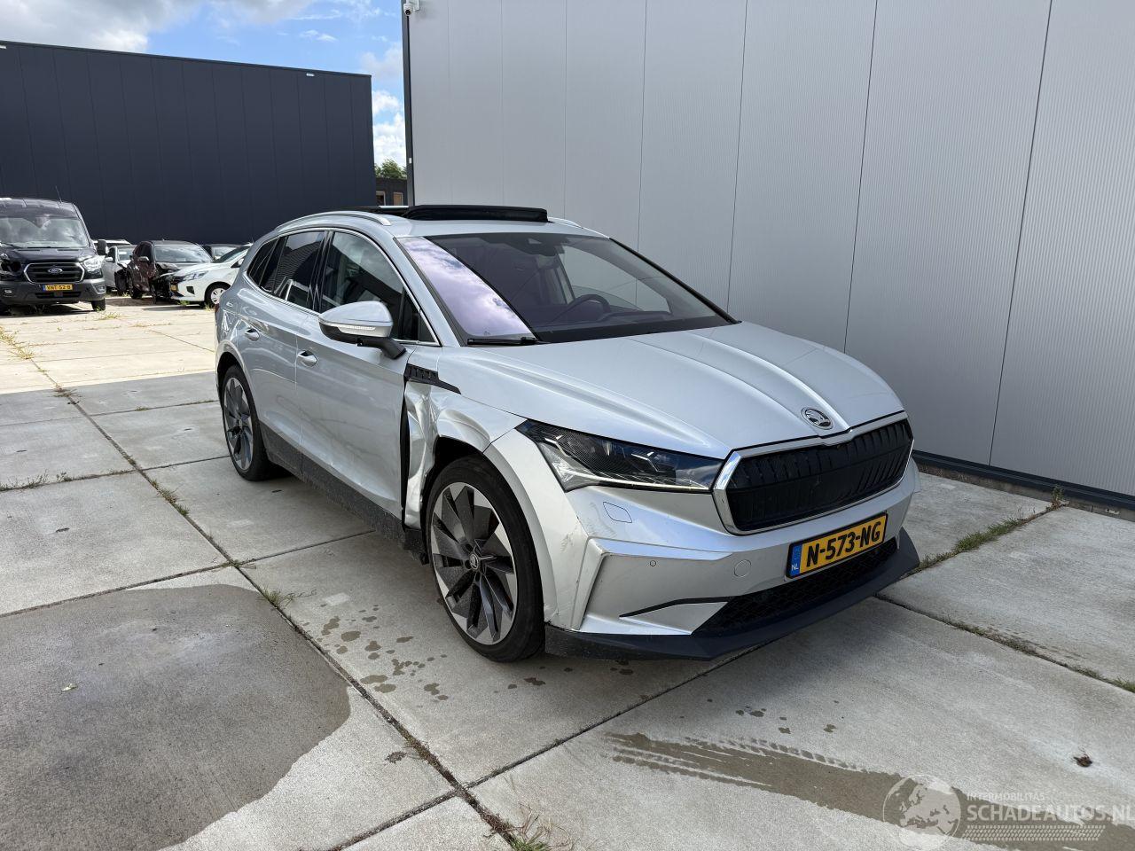 Skoda Enyaq iV 80 PANO - WARMTEPOMP - MATRIX - LEDER