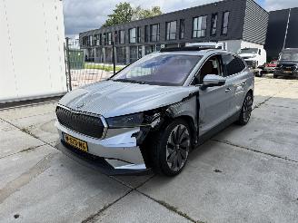 Skoda Enyaq iV 80 PANO - WARMTEPOMP - MATRIX - LEDER picture 2